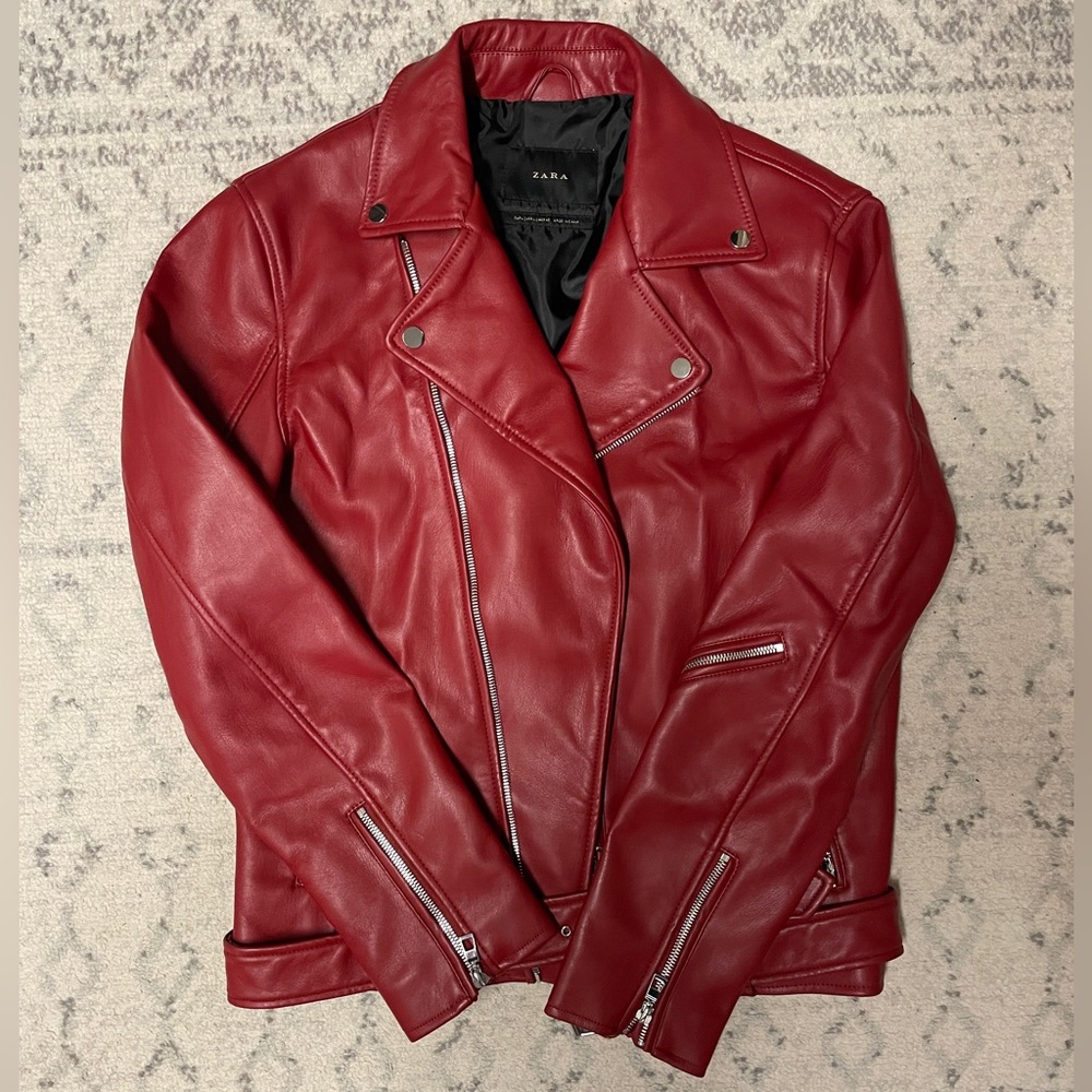 Zara Men’s FAUX Leather Jacket Sz Large RED